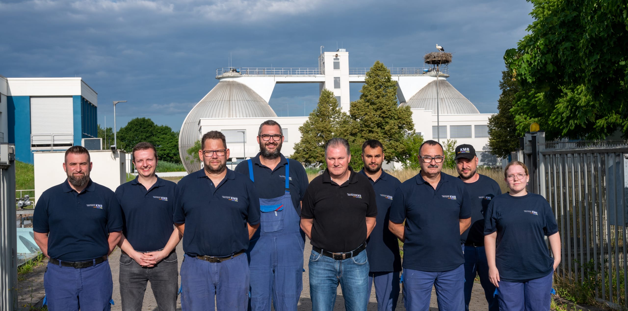 Gruppenbild: Die Mitarbeiter der KMB Kläranlage